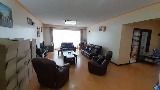 4 Bed Apartment with En Suite in Lavington image 14