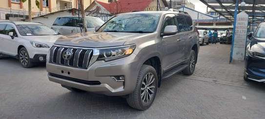 Landcruiser prado TXL image 5