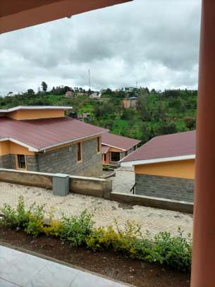 3 Bed House with En Suite in Ongata Rongai image 2