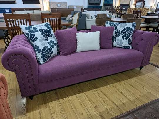 Classic 3 seater Chesterfield Sofas image 2