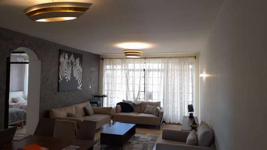 3 Bed Apartment with En Suite at Naivasha Road image 3