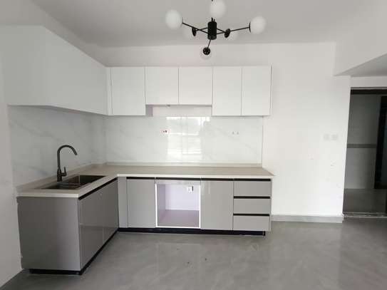 2 Bed Apartment with En Suite in Rhapta Road image 1