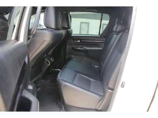 TOYOTA HILUX DOUBLE CUBIN NEW IMPORT. image 6