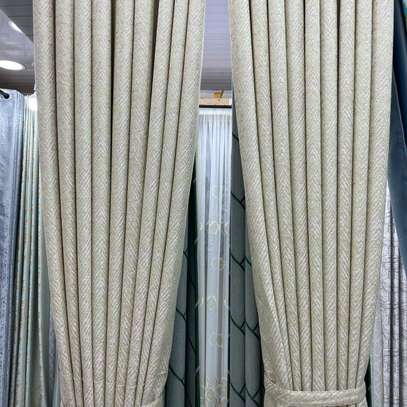 SMART AND NICE CURTAINS. image 3