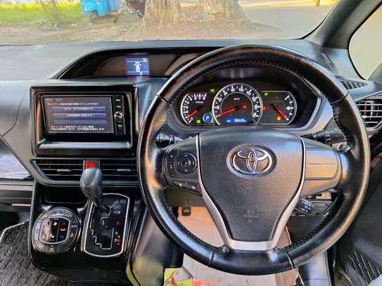Toyota Noah WXB black 2017 image 6