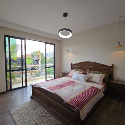 3 Bed Apartment with En Suite at The Crescent image 13