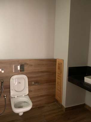 3 Bed Apartment with En Suite at Mandera Road image 8
