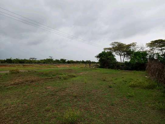 Tarmac plot at Mwariki C, Nakuru-Mutaita bypass image 3
