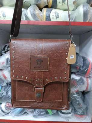 High Quality Leather Unisex Cross Bag image 1