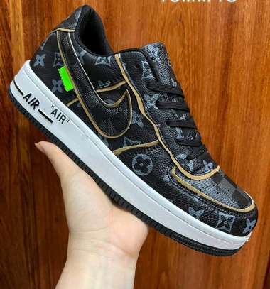 Nike Air force 1 LV size:40-44 image 4