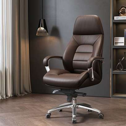 Office Chair : Luxury Office Executive Chair image 4
