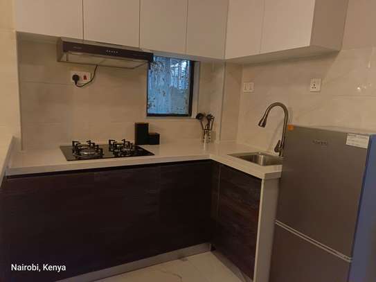 1 Bed Apartment with En Suite in Kilimani image 2