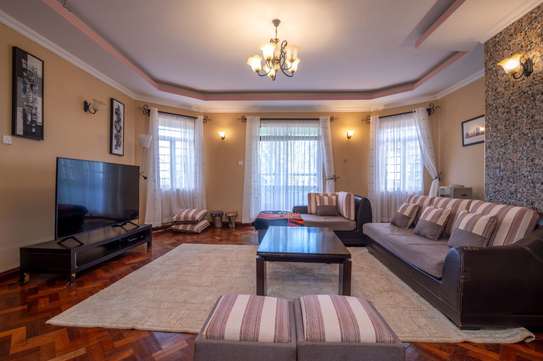 5 Bed House with En Suite in Thika Road image 33