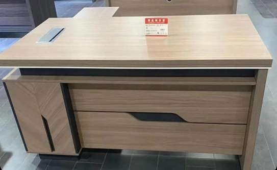 1.6 M L Shape Executive Office Desk image 10