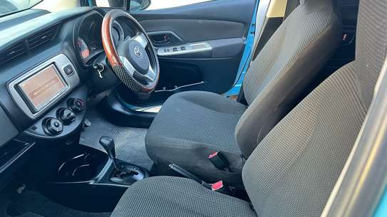 Toyota Vitz 1000cc image 7