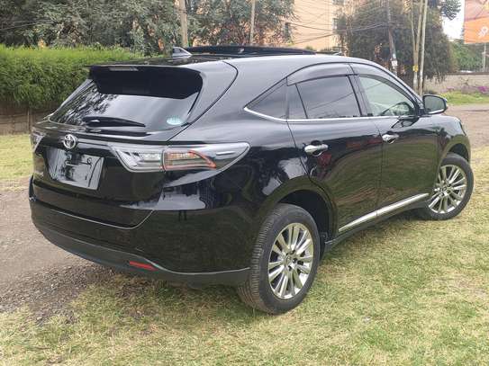 Toyota Harrier 2016 midel with sunroof image 2
