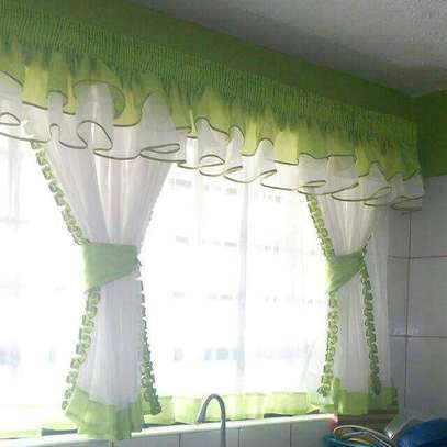 ADORABLE ORANGE AND GREEN KITCHEN CURTAINS image 4