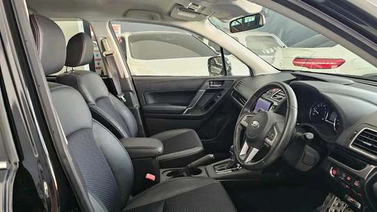Subaru Forester non turbo black 2018 image 12