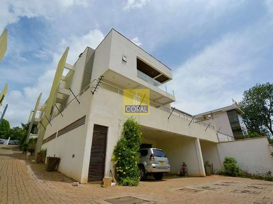 5 Bed Townhouse with En Suite at Peponi Road image 2
