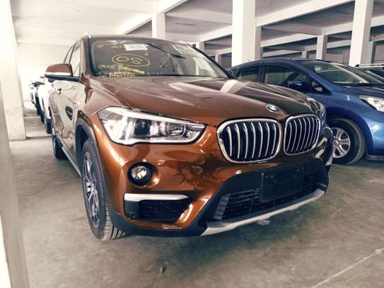 BMW X1 beige petrol 2017 image 3