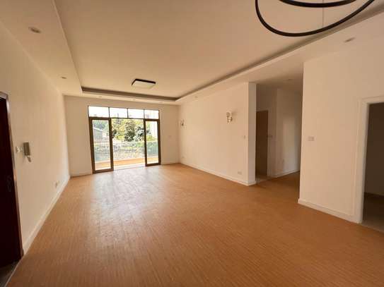 Executive, 4 Bedrooms Apartments With DSQ IN Lavington image 5