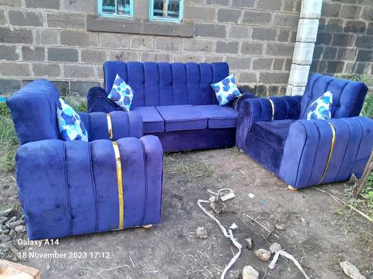 Ready-made blue 5seater sofa set on sell image 3