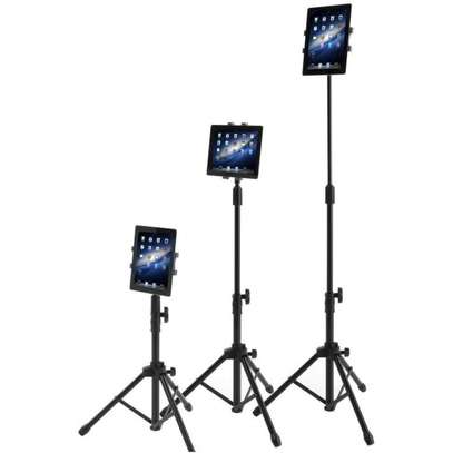 ADUSTABLE TRIPOD STAND FOR APPLE IPAD, SMARTPHONES 7-10 INCH image 4