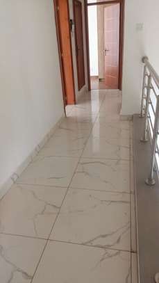 Serviced 5 Bed Apartment with En Suite in Parklands image 16