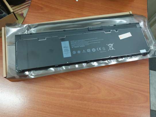 Genuine Dell WD52H Battery For Latitude 12 7000 E7240 E7250 image 3