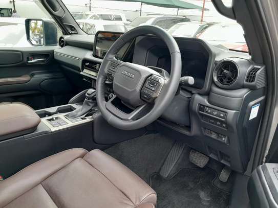 TOYOTA LANDCRUISER PRADO J250 2024MODEL image 7