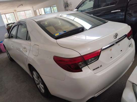 Toyota Mark X image 1
