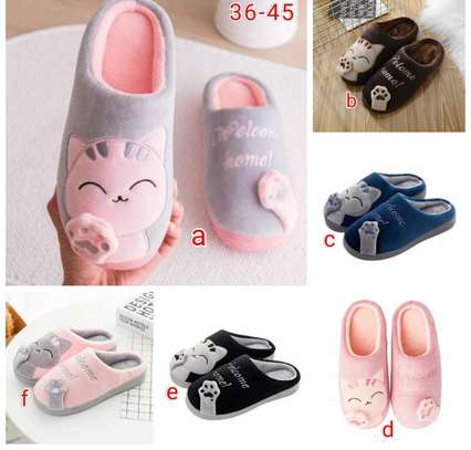 UNISEX INDOOR SHOES  ▪ Winter Home Slippers image 1