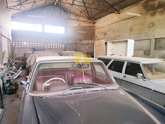 Warehouse  in Langata image 23