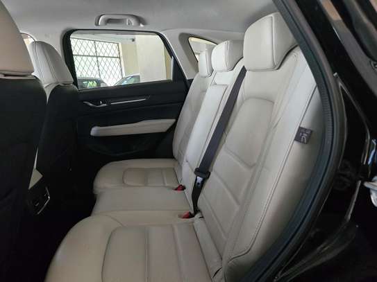 MAZDA CX-8 image 13