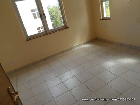 2 Bed Apartment with En Suite in Mtwapa image 12