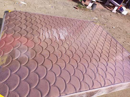 Price ya mtaa!10inch6x6 heavy duty quilted mattresses pewa! image 2