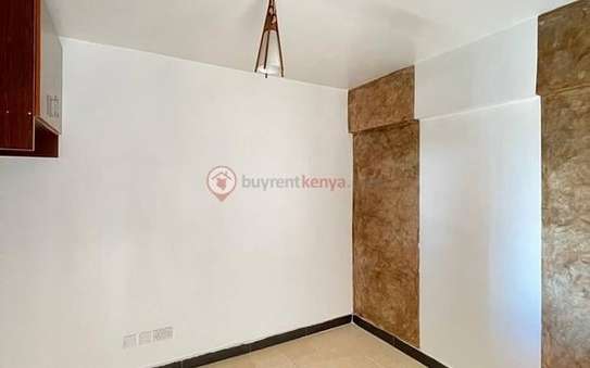 3 Bed Apartment with En Suite in Kileleshwa image 13