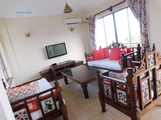 Serviced 3 Bed Apartment with En Suite in Bamburi image 11