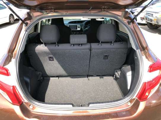 Vitz,awesome colour (MKOPO/HIRE PURCHASE ACCEPTED) image 2