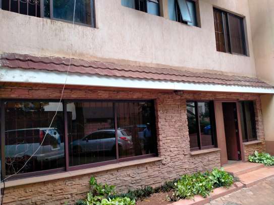 Spacious 4 Bedrooms Townhouse in Parklands image 1