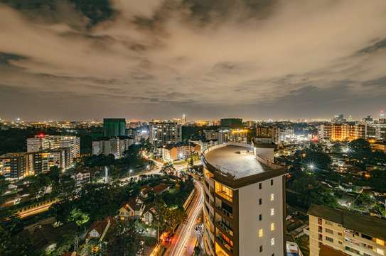 Furnished 2 Bed Apartment with En Suite at Nyeri Rd image 3