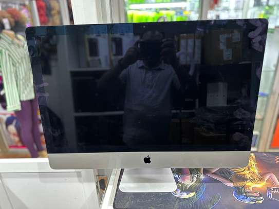 iMac 27-inch (Retina 5K, Late 2014) core i5 2GB Graphics image 2