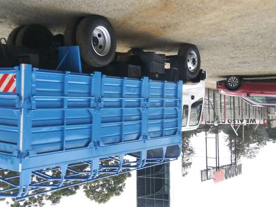 Isuzu FSR Lorry image 8