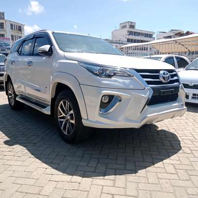 TOYOTA FORTUNER 2016MODEL. image 8