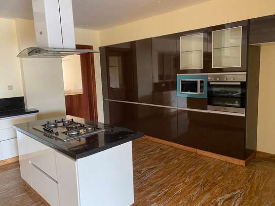 4 Bed Apartment with En Suite in Kileleshwa image 22