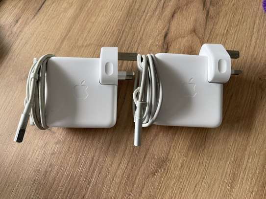 Apple Magsafe 1 60w Macbook Chargers image 4
