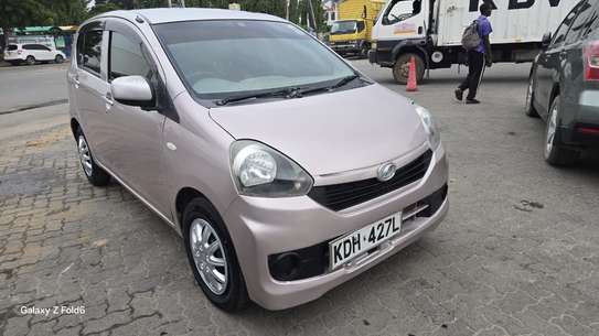 Daihatsu Mira KDH image 2