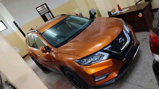 Nissan X-trail Orange 2018 4wd image 9