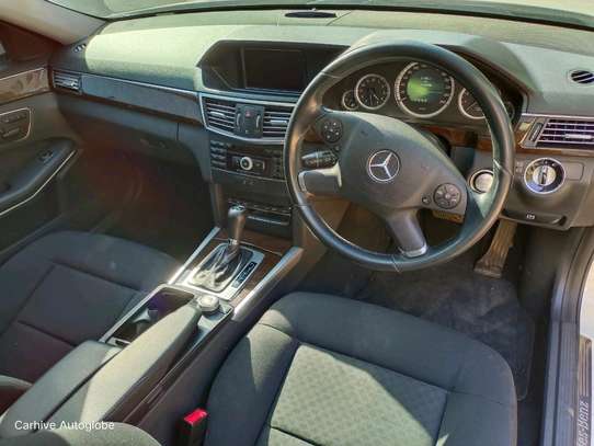 Mercedes E250 for Sale image 4