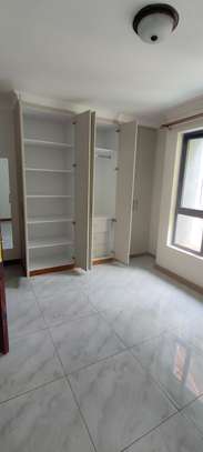 Serviced 2 Bed Apartment with En Suite in Westlands Area image 6
